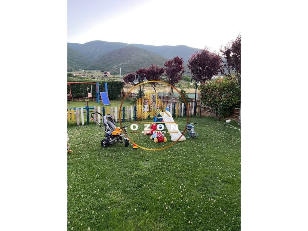 SHITET BAR-RESTORANT POGRADEC! 2