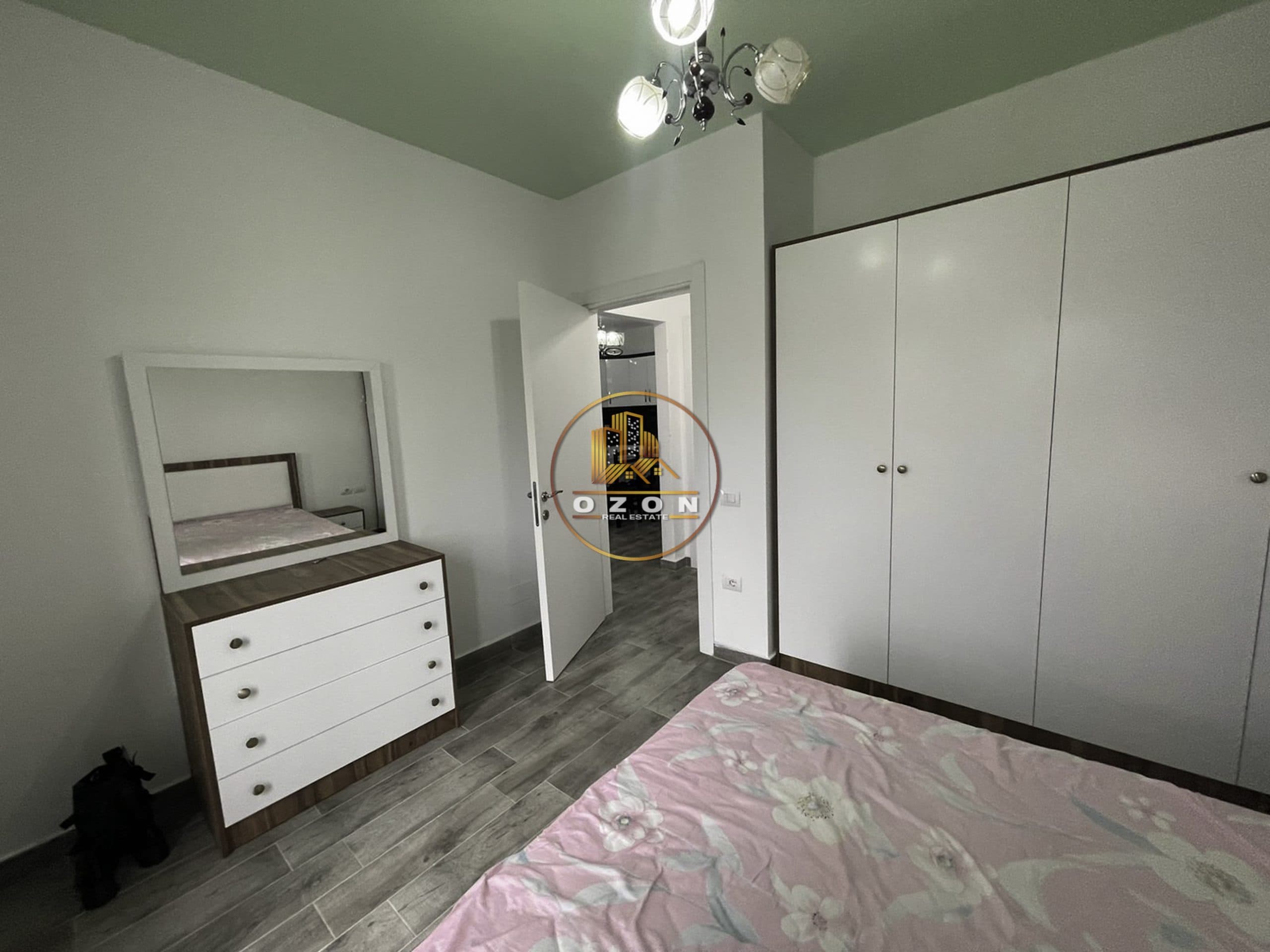 SUPER APARTAMENT 2+1 ME QERA TEK RRUGA E BURGUT !
