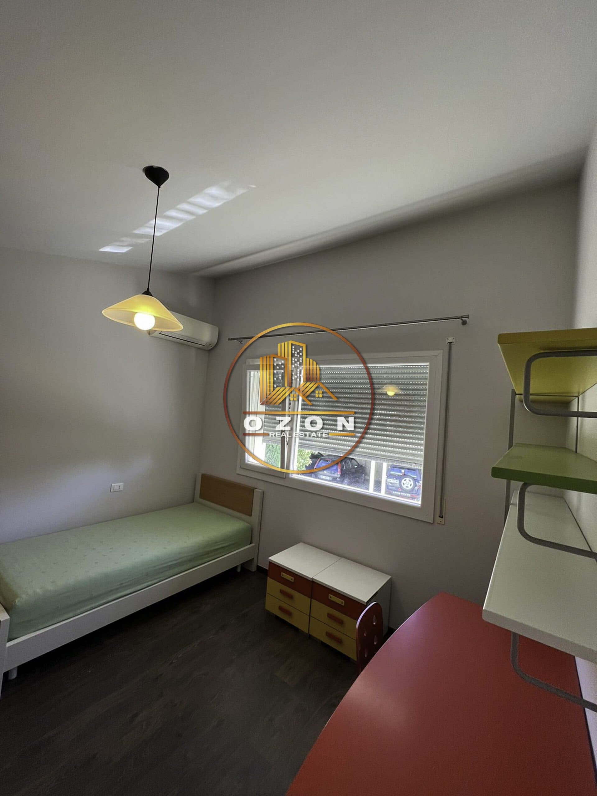 JEPET ME QERA APARTAMENT 2+1+2 TEK LONG HILL ! 3