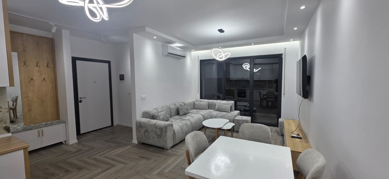 Apartament 1+1 për qira, tek Paralel Living, Don Bosko! 3