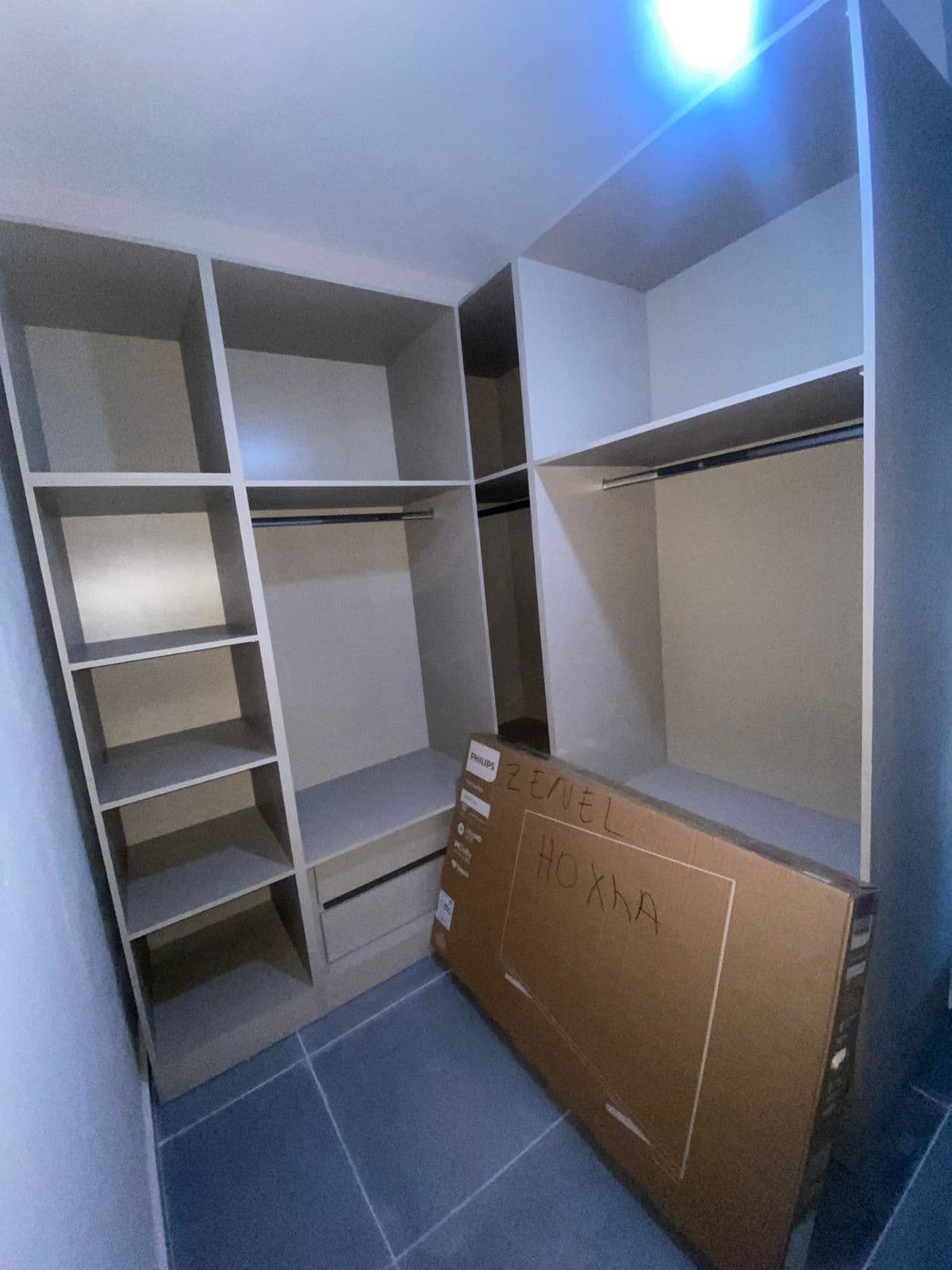JEPET ME QIRA APARTAMENT 2+1+2+GARDEROBE, TEK REZIDENCA KODRA E DIELLIT! 4
