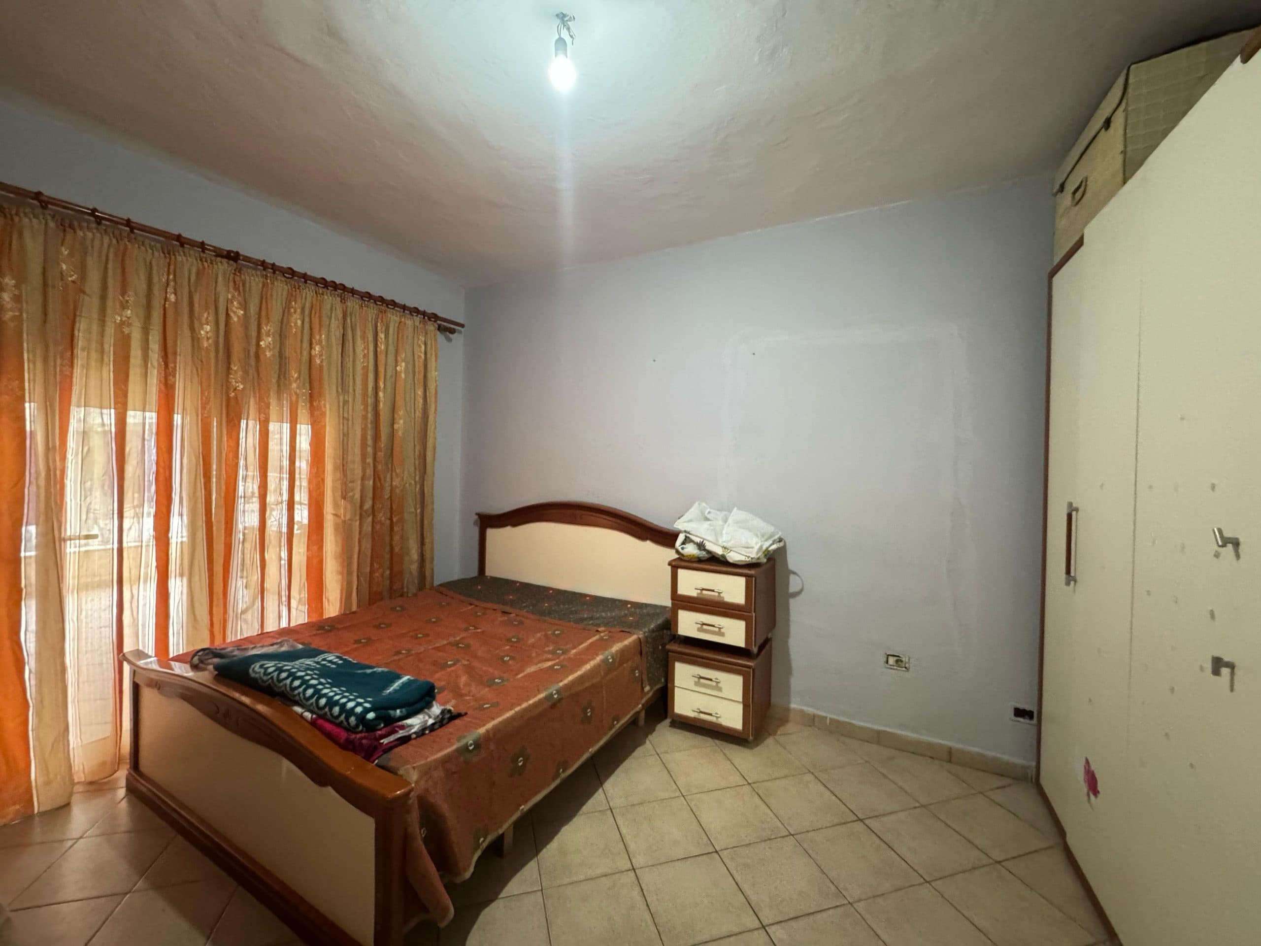 Apartament 2+1 për qira në Kombinat! 4