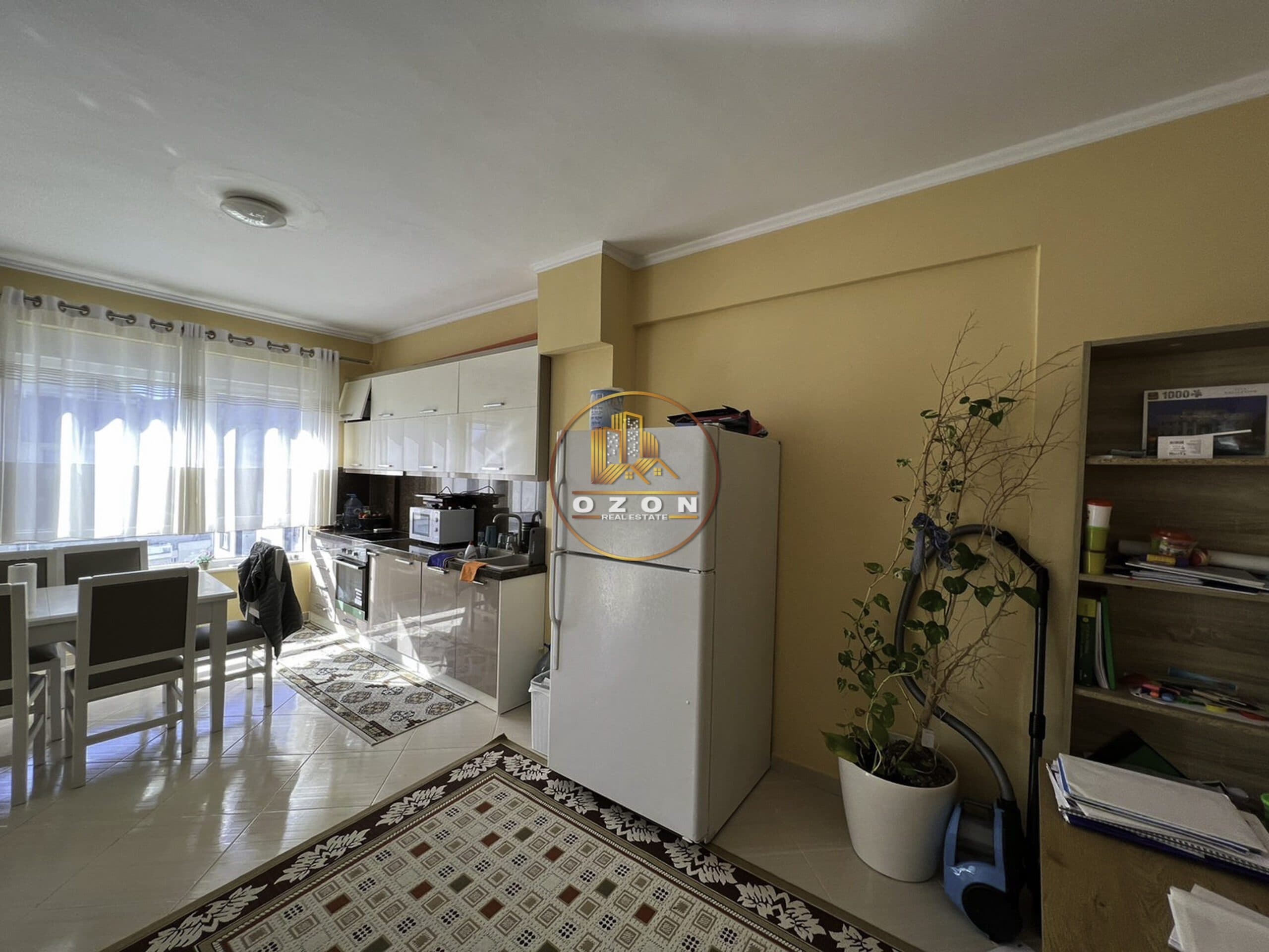 SHITET APARTAMENT 3+1+2 TEK LIQENI I THATE !