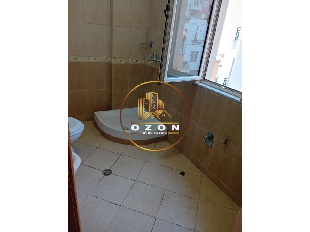 SHITET APARTAMENT 1+1, TEK KODRA E DIELLIT 2
