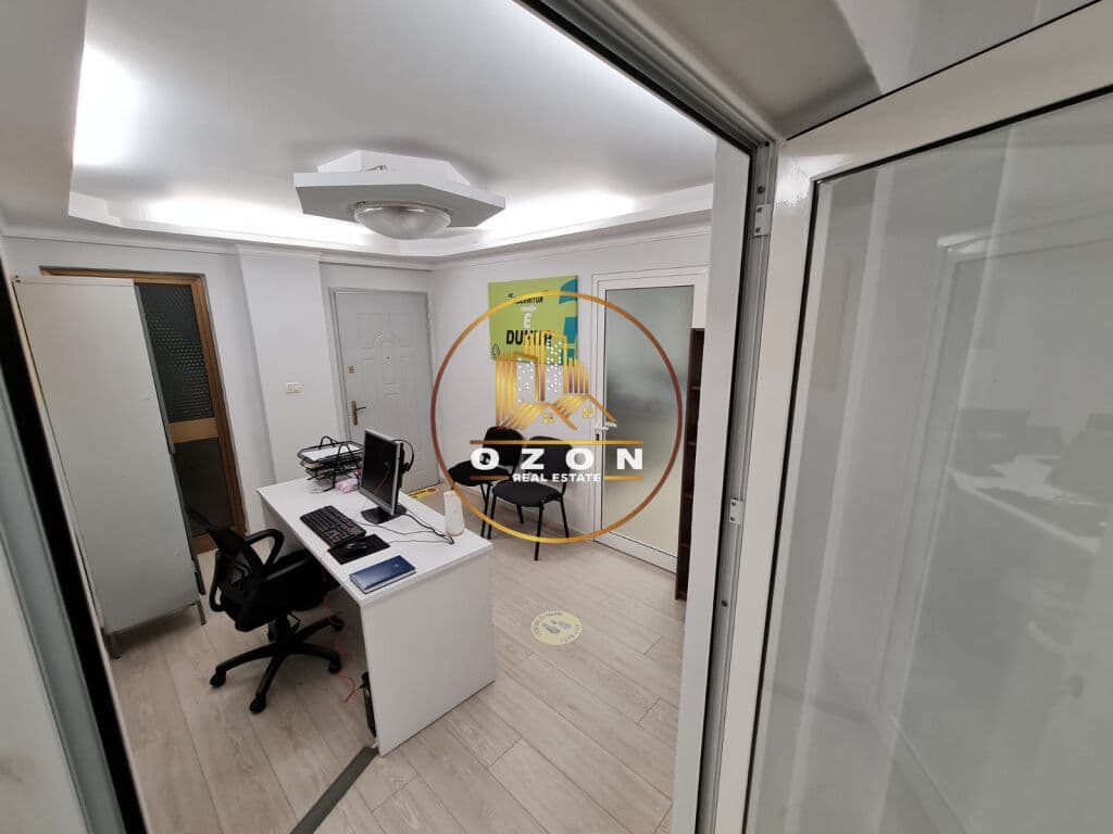 Ambient Biznesi për Qira në Bllok! 3