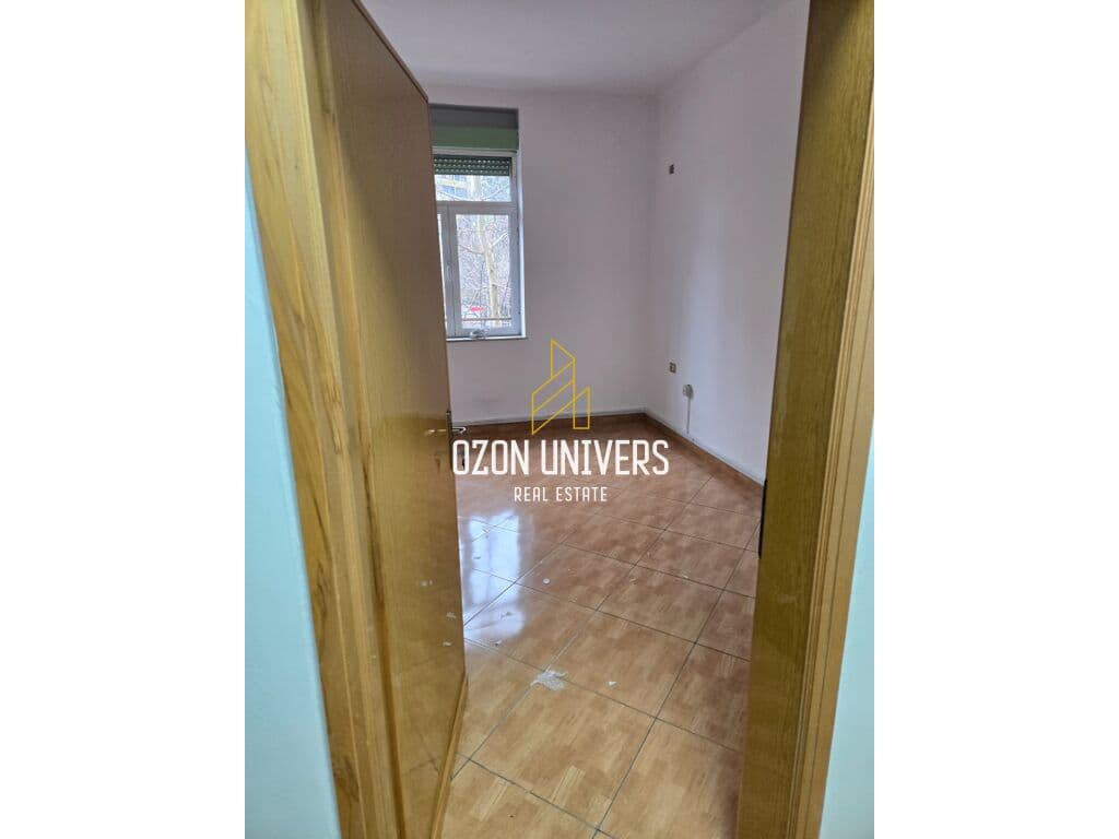 Apartament 2+1 Me Qira Tek Pallatet Agimi ! 3