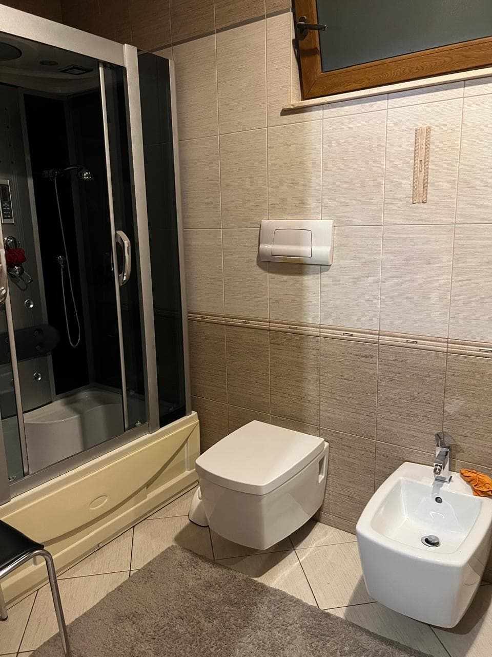 Apartament per Qera 3+1+2, Rruga Kavajes! 4