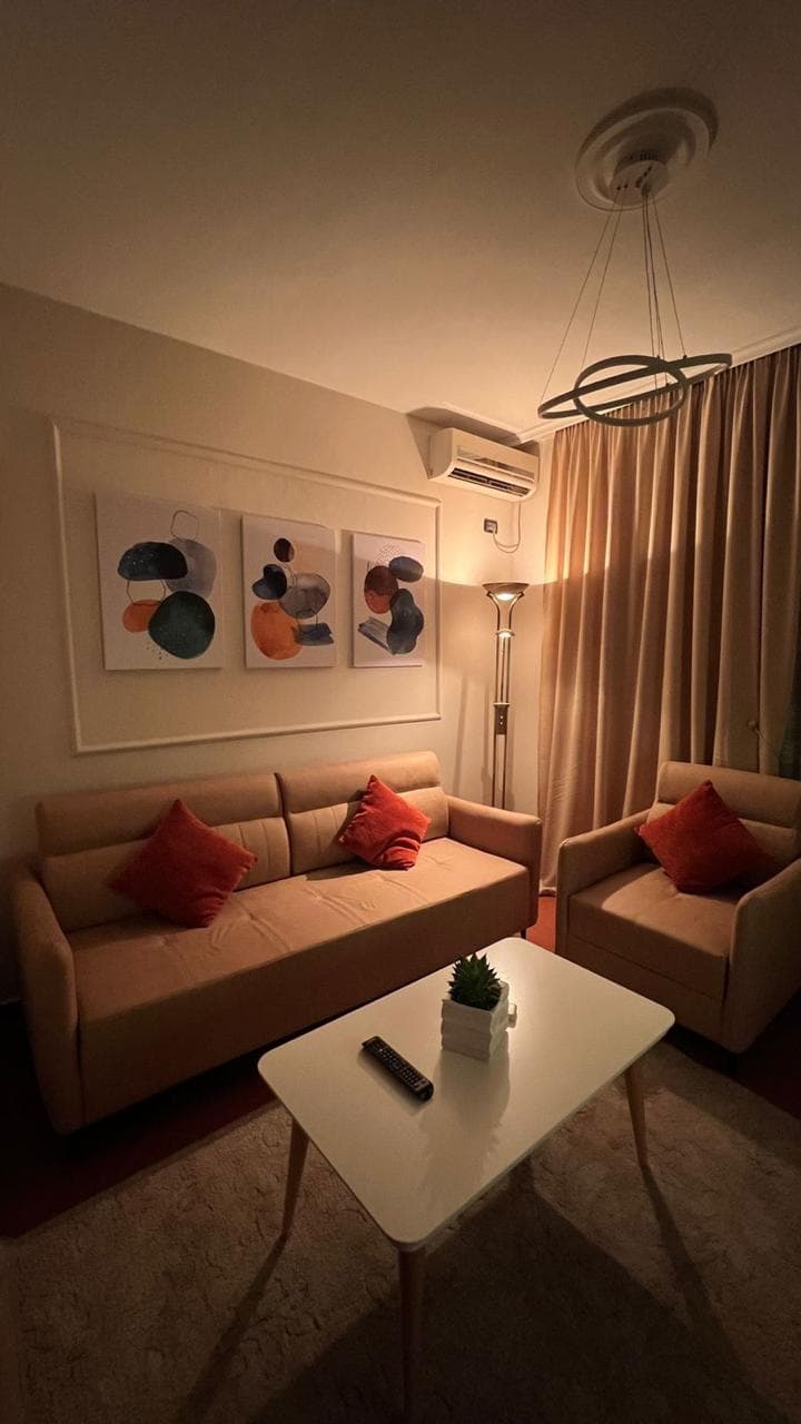 Apartament për Qira tek Liqeni i Tiranës !