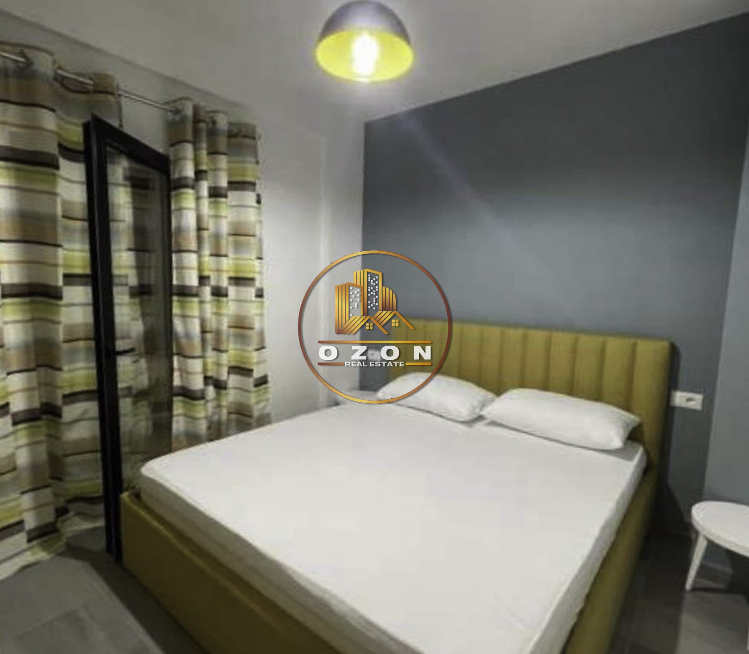JEPET ME QIRA HYRJE 1+1 E NJE SHTEPIE PRIVATE, KRISTAL CENTER!