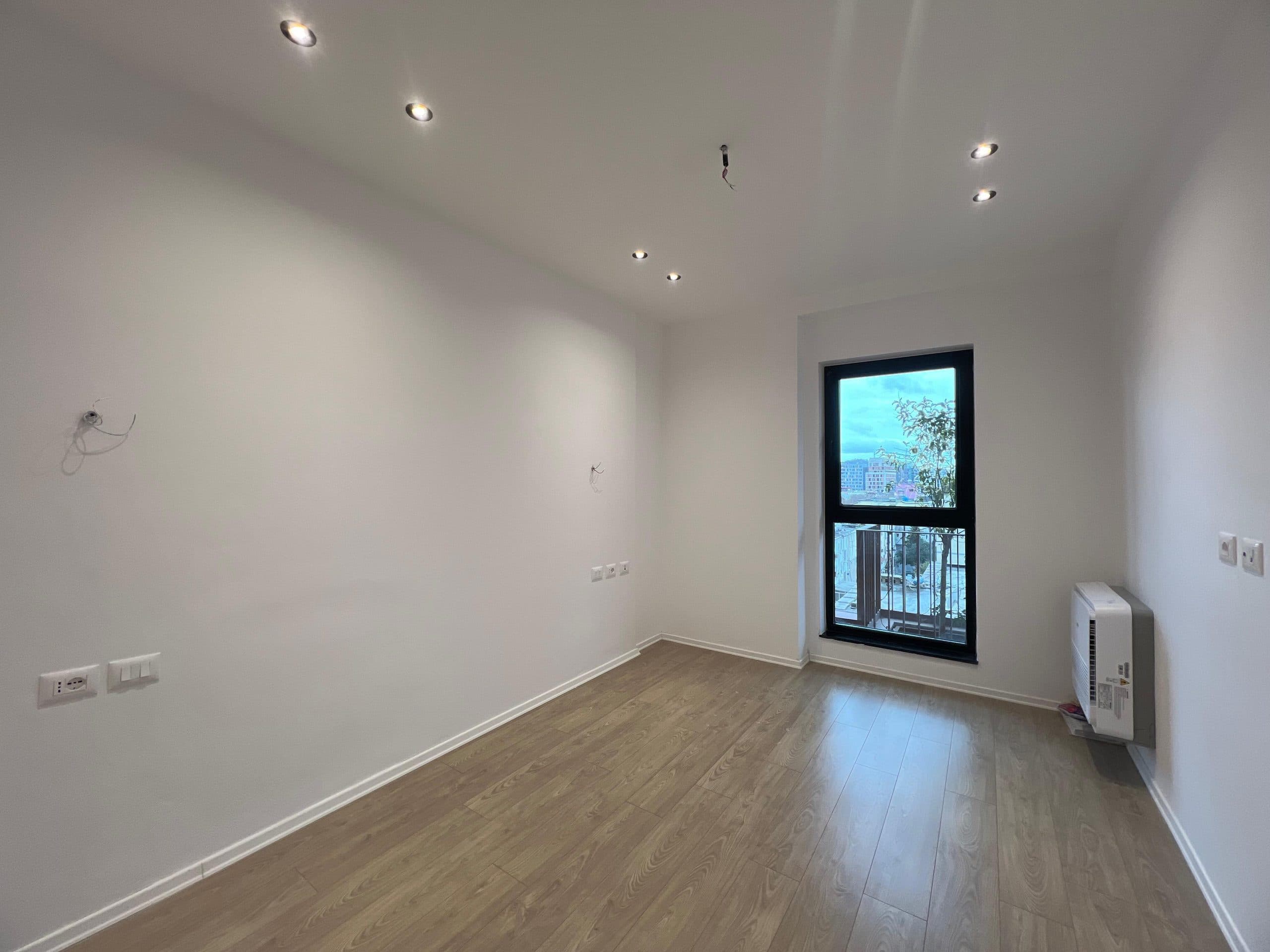 Apartament 1+1 me qira për biznes tek Garden Building, Rruga e Kavajës! 4