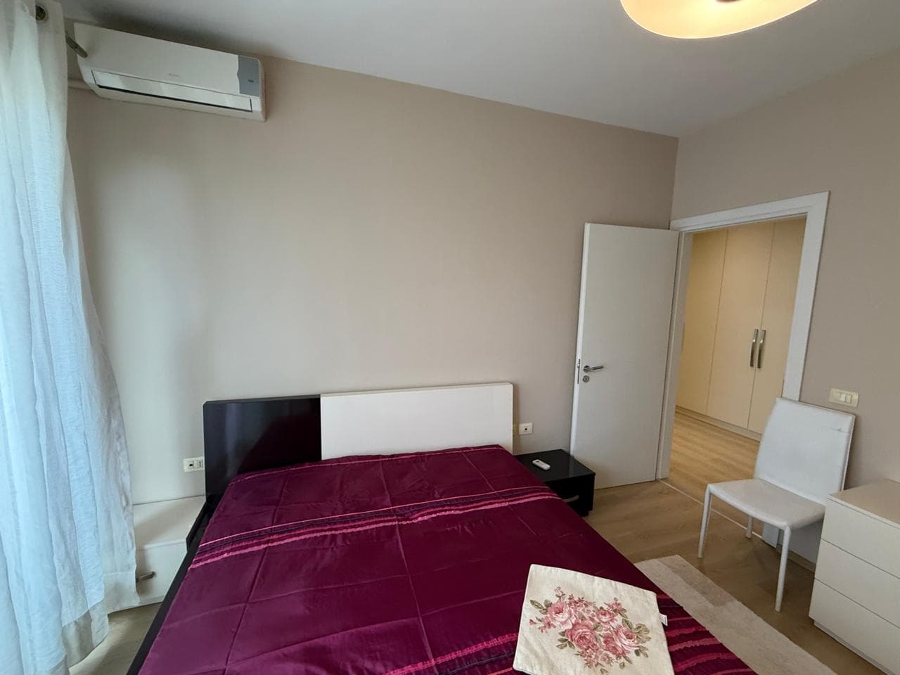 Apartament 2+1+2 për qira, mbrapa Globe, Rruga e Kavajës! 4