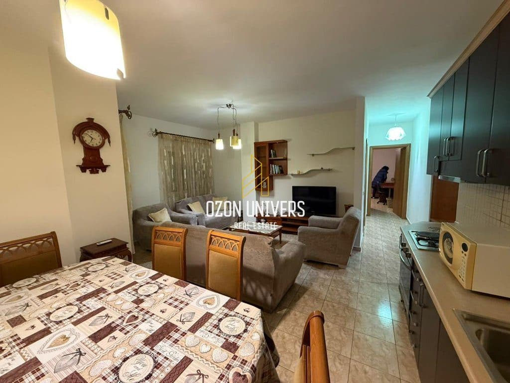 Apartament 2+1 për Qira, tek Rruga Bill Klinton! 4