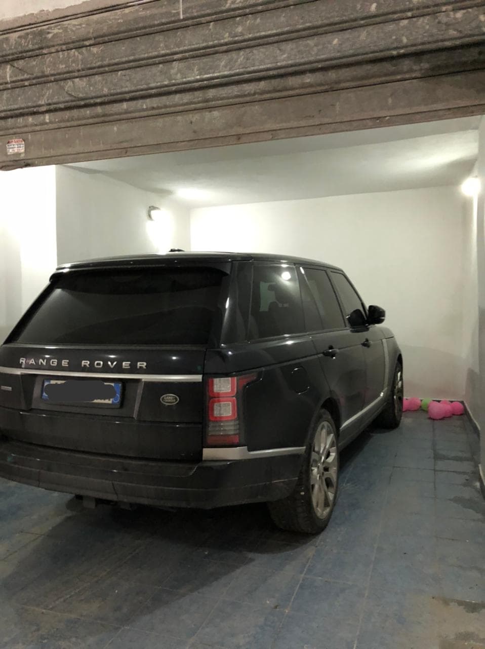Shitet apartament 2+1+2 me hipoteke tek 21 Dhjetori . 2