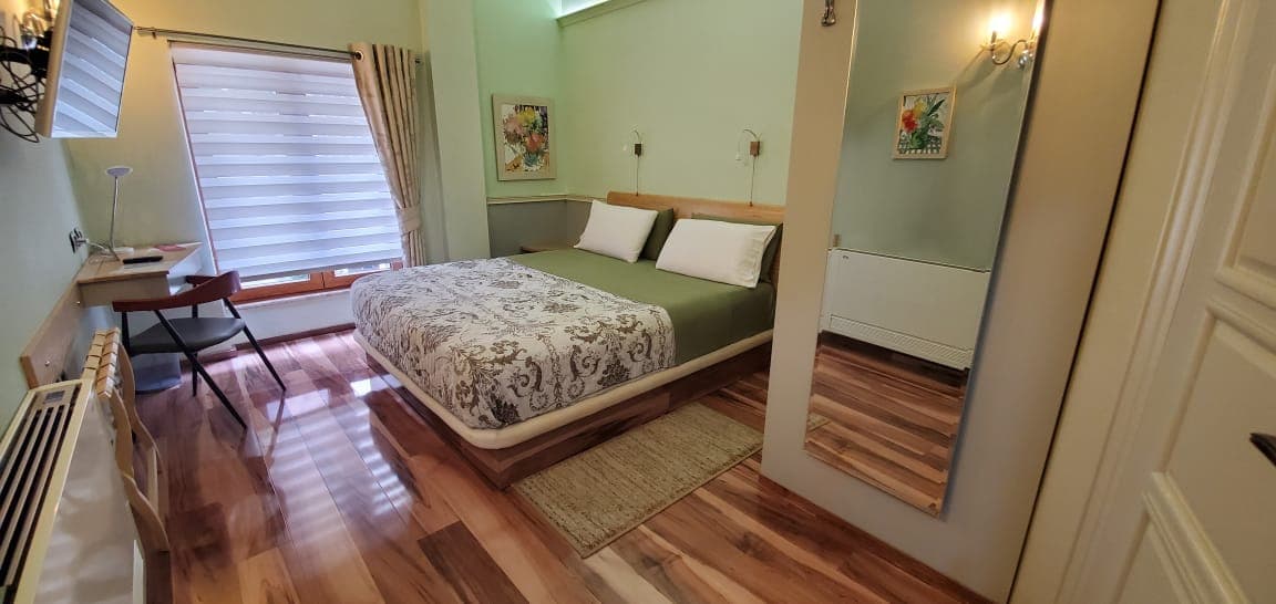 SHITET AMBIENT BIZNESI HOTEL TEK SHALLVARET ! 2