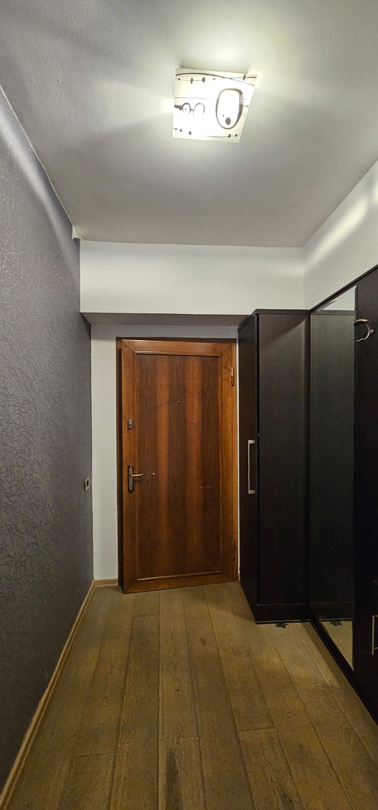 Apartament 2+1 per shitje prane Stadiumit Air Albania ! 4