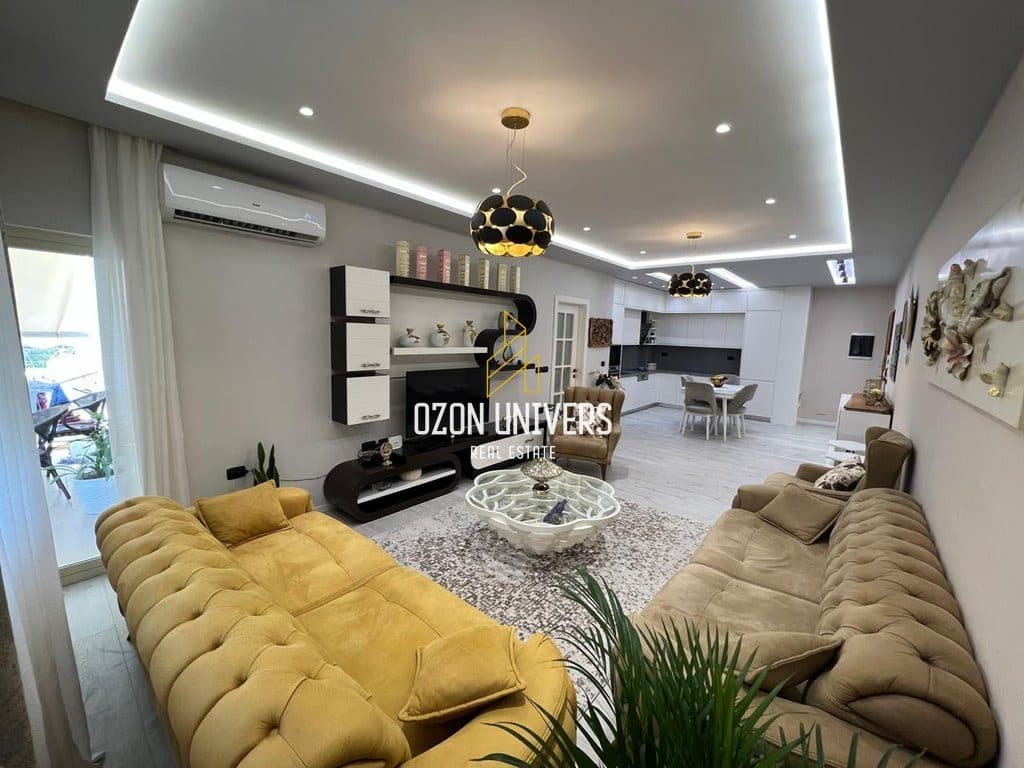 Apartament 2+1+2 me parking, tek Liqeni i Thatë!