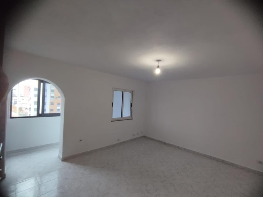 Shitet Apartament 1+1 Në Ali Dem, Afër Tregut Të Ri Elektrik! 2