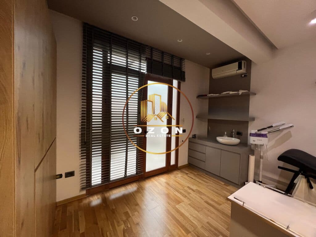 Ambient Biznesi Modern me qira pranë Gjykatës së Rrethit, Ish-Ekspozita në Qira! 3