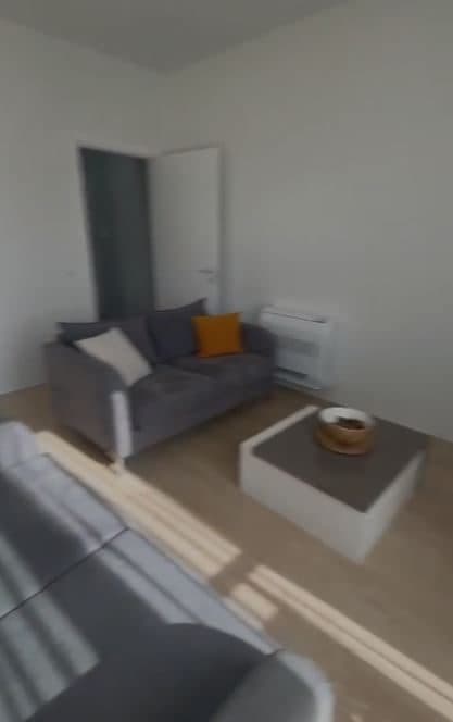 Apartment 2+1+2 për Qira tek Rruga e Kosovarëve! 3