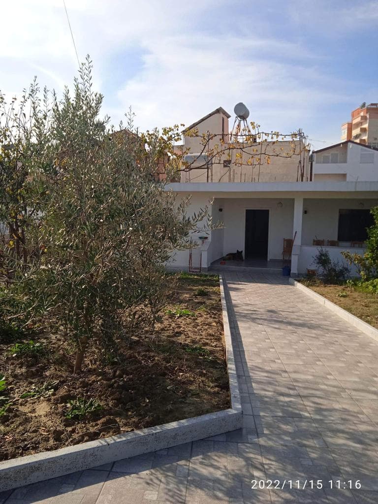 SHITET SHTEPI PRIVATE PRANE URES SE DAJLANIT, DURRES! 3