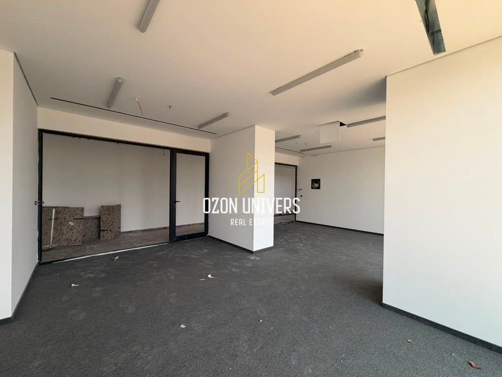 Dy Ambiente biznesi për qira – Jepen Bashkë ose Veçmas | Downtown One, Tiranë! 4