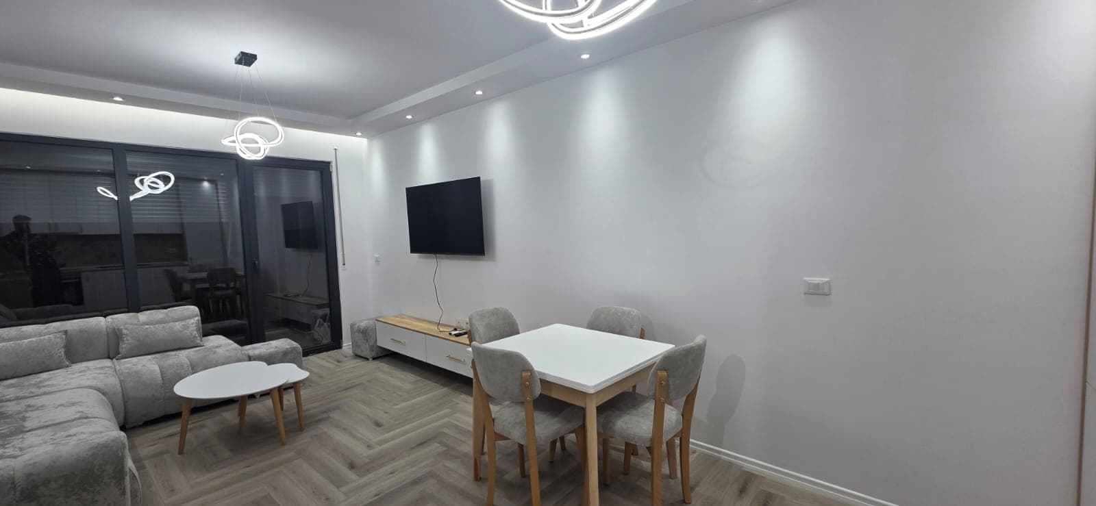 Apartament 1+1 për qira, tek Paralel Living, Don Bosko! 4