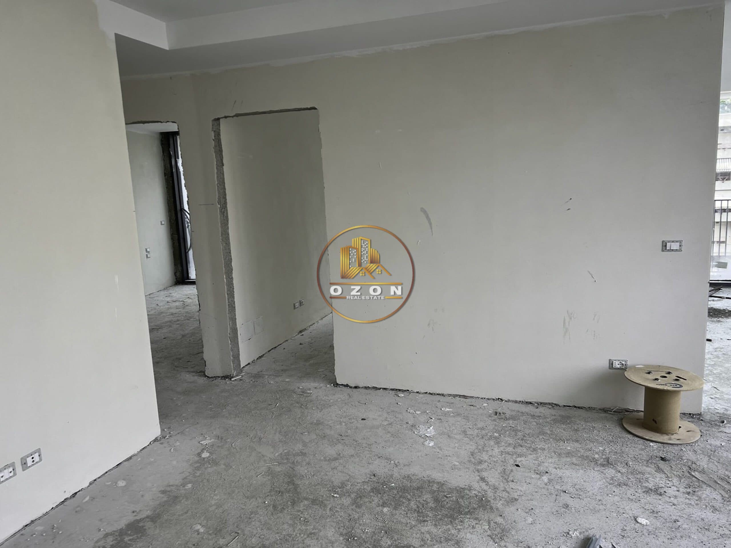 SHITET APARTAMENT 2+1+2 TEK LAKE VIEW , RRUGA E KOSOVAREVE ! 2