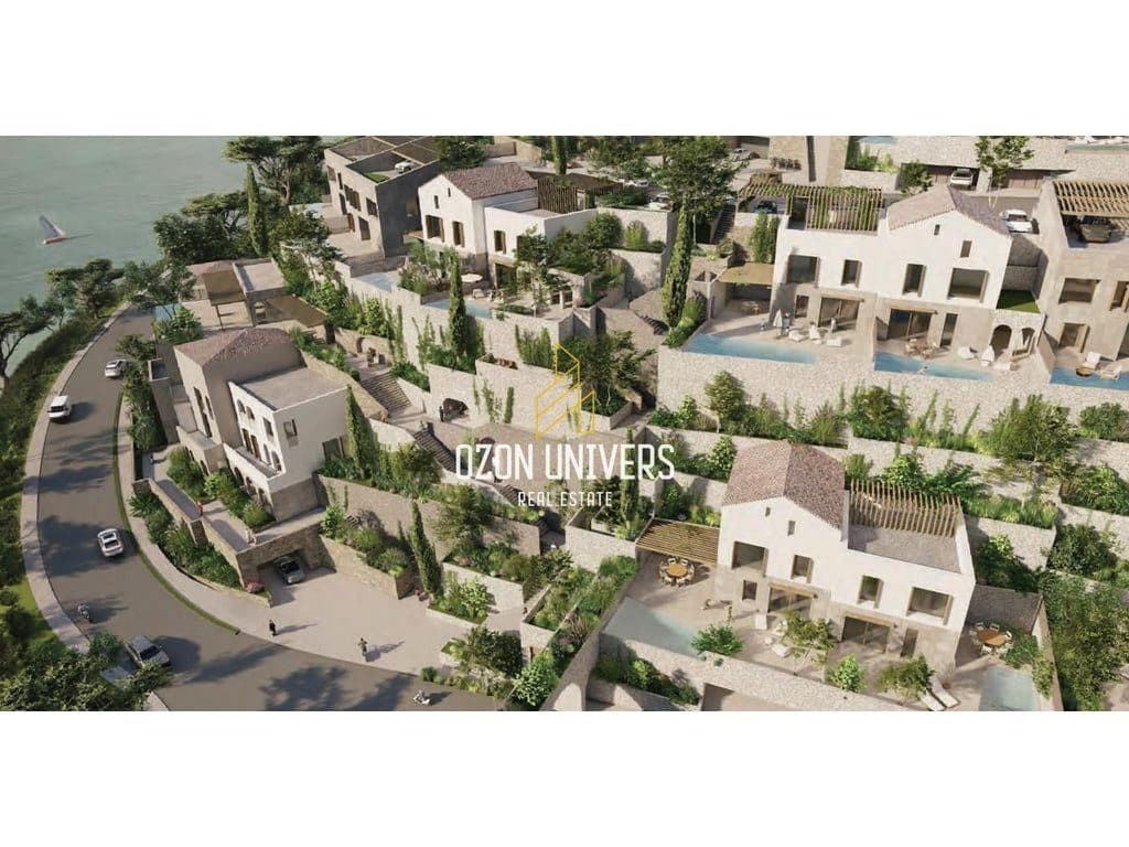 Vile Luksoze Për Shitje në Folie Village, Jale