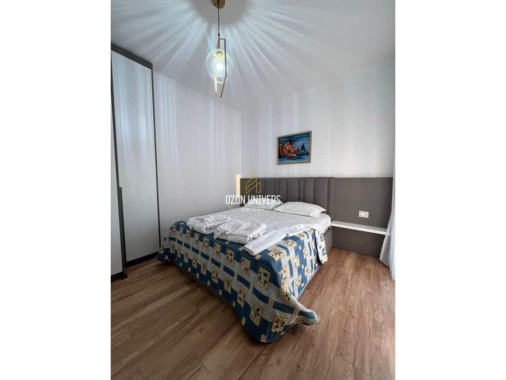 Apartament 2+1+Parking për qira tek Pazari i Ri! 4