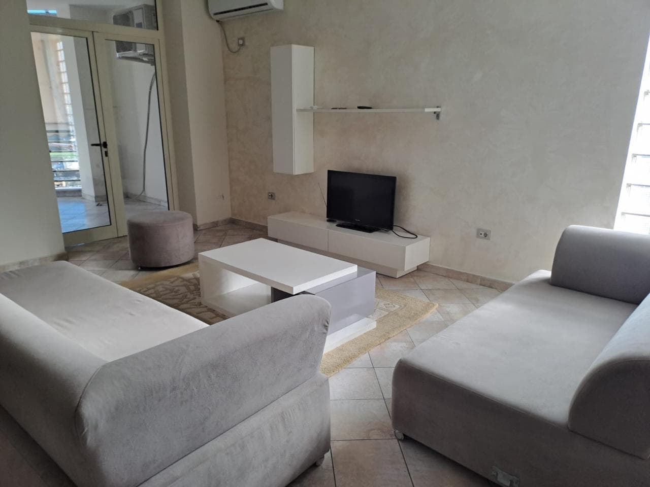 Apartament 2+1+2 me Qira në Don Bosko!
