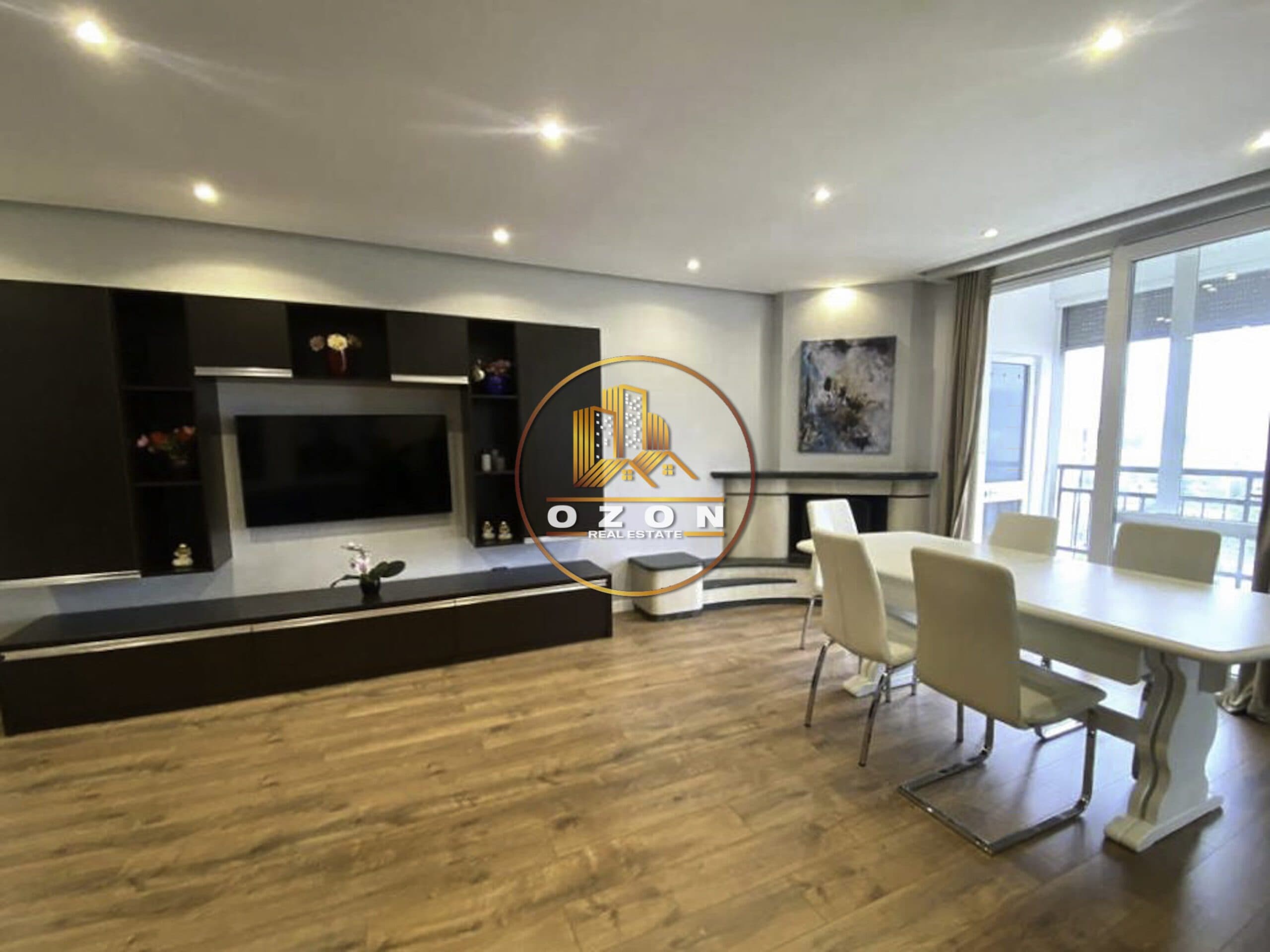JEPET ME QERA APARTAMENT 2+1+2 TEK ISH EKSPOZITA !