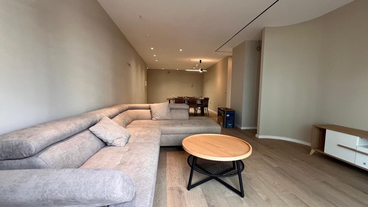 Apartament 2+1+2 per Shitje Tek Astiri!