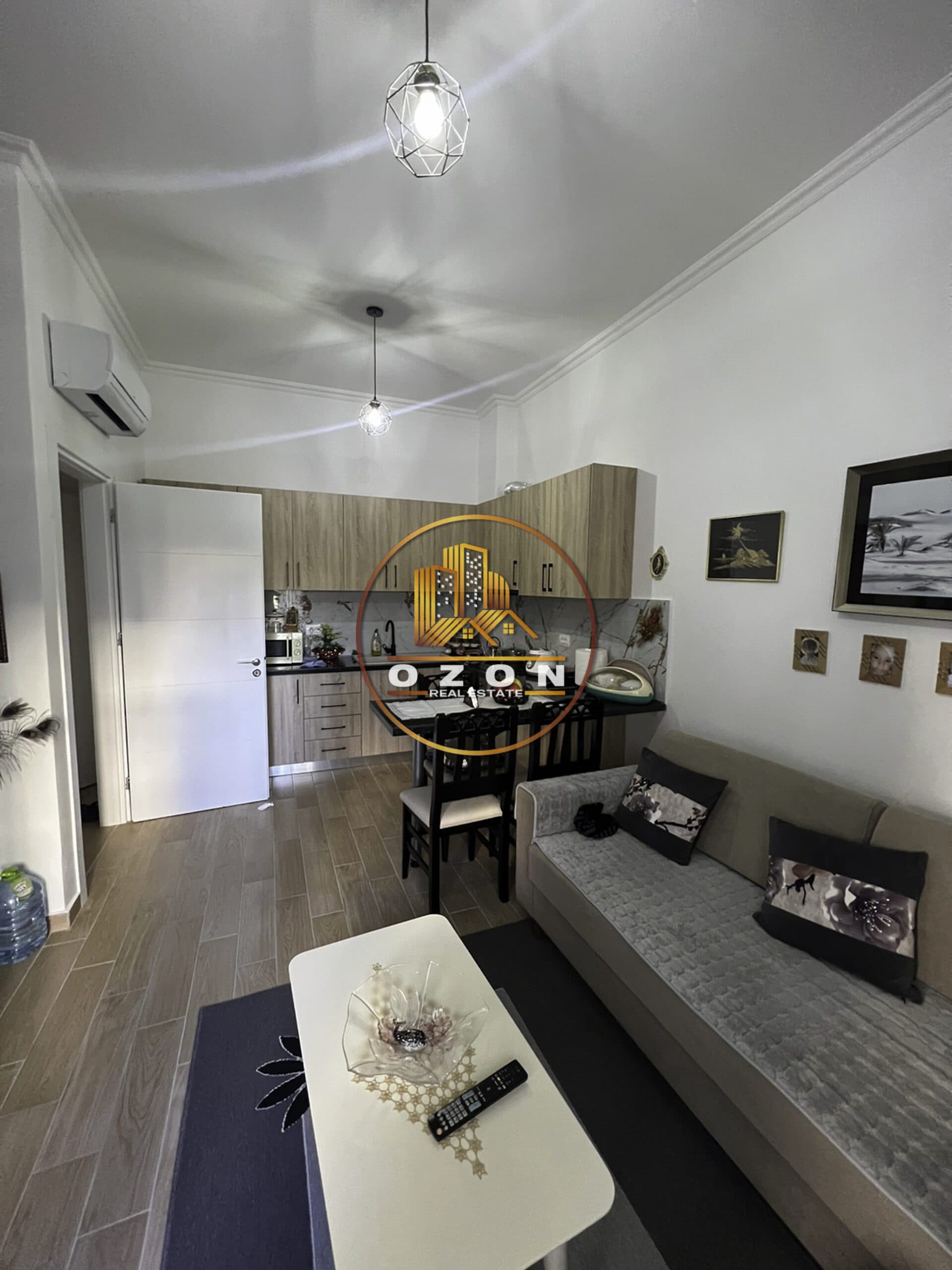 SHITET APARTAMENT 1+1 NE KINOSTUDIO!