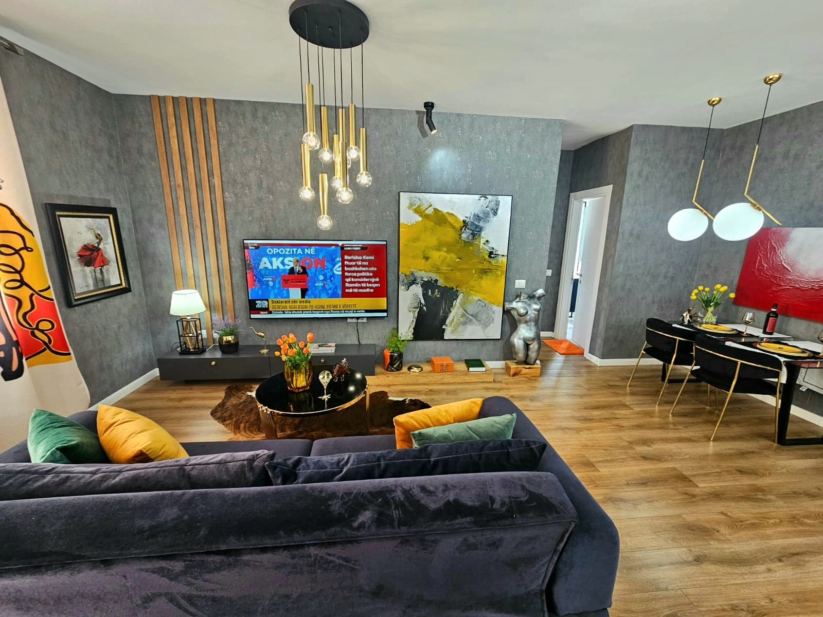 Apartament per qira te Mozaiku i Tiranes ( 21 Dhjetori ) ! 3
