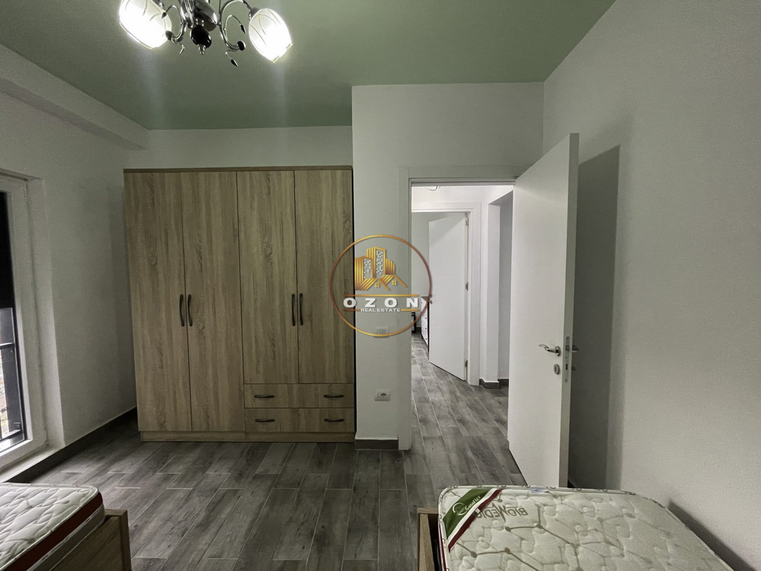 SUPER APARTAMENT 2+1 ME QERA TEK RRUGA E BURGUT !