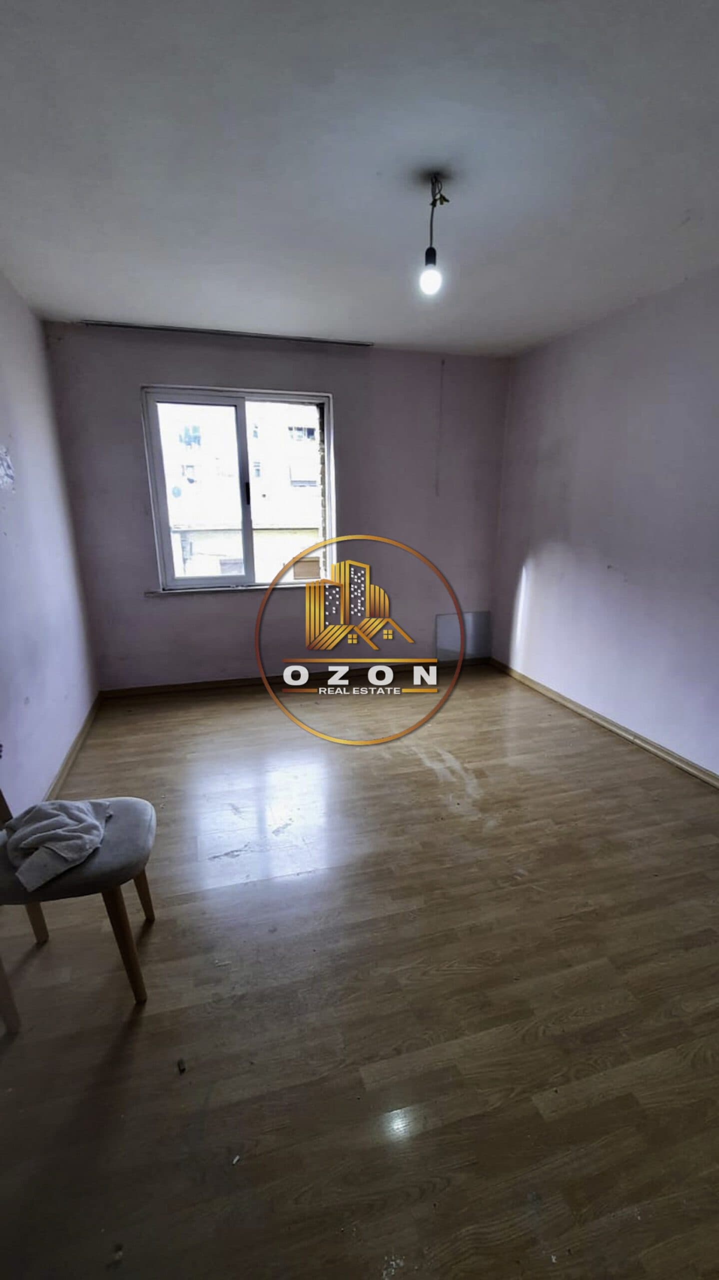 Shitet Apartament 3+1+ ballkon tek “PAZARI I RI”! 4