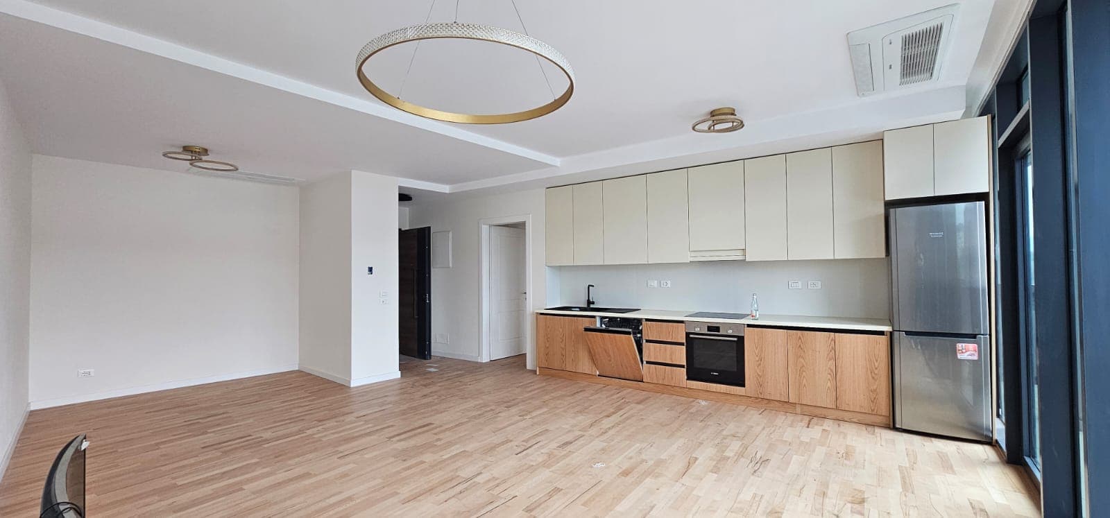 Apartament per qira !