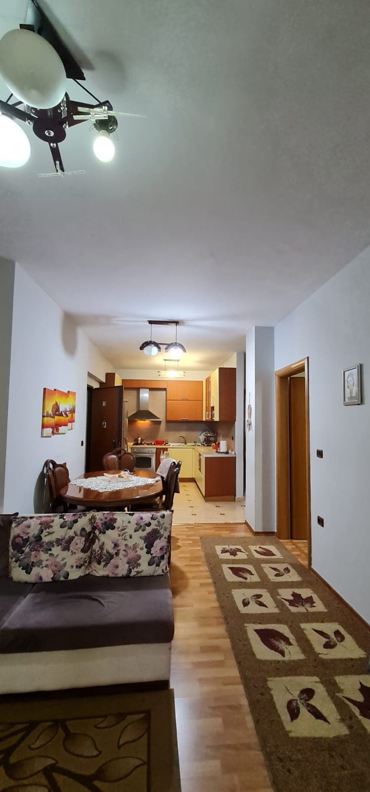 APARTAMENT 2+1+2 ME QERA TEK KOMUNA E PARISIT !