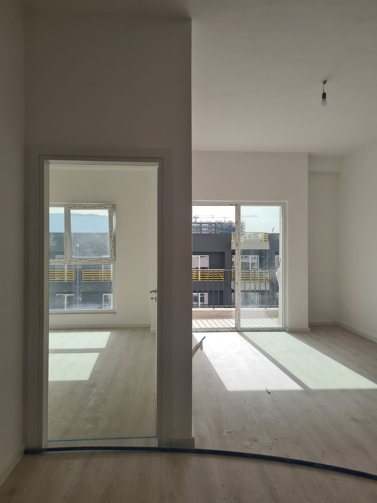 Apartament 1+1 per shitje ne Laprak !