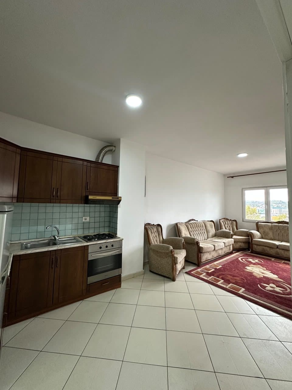 Apartament 1+1 për shitje, tek Terminali, ish Dogana! 2