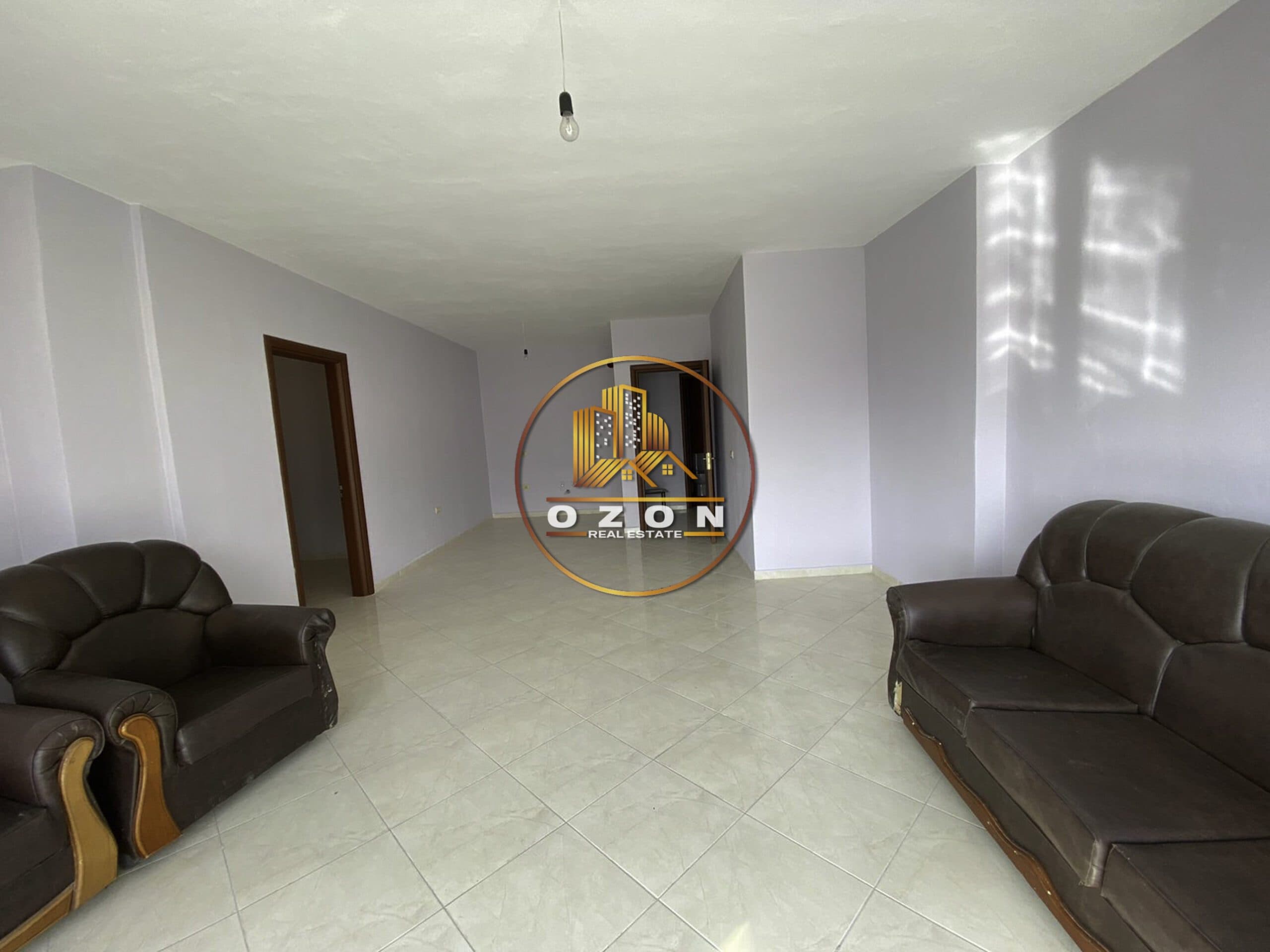 SHITET APARTAMENT 3+1+2+ BALLKON, TEK RRUGA “XHON BELUSHI”, FRESK!!!