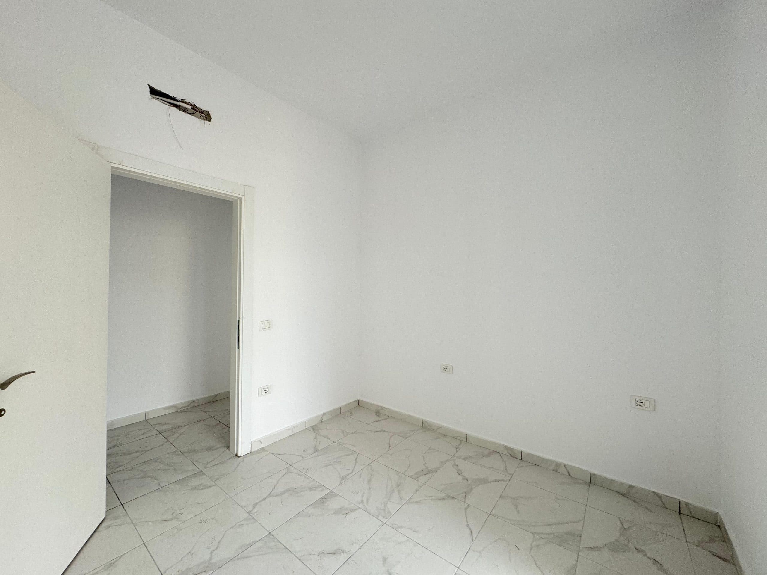 Apartament 3+1+2 për Shitje tek Nisharaku pranë Square 21! 4