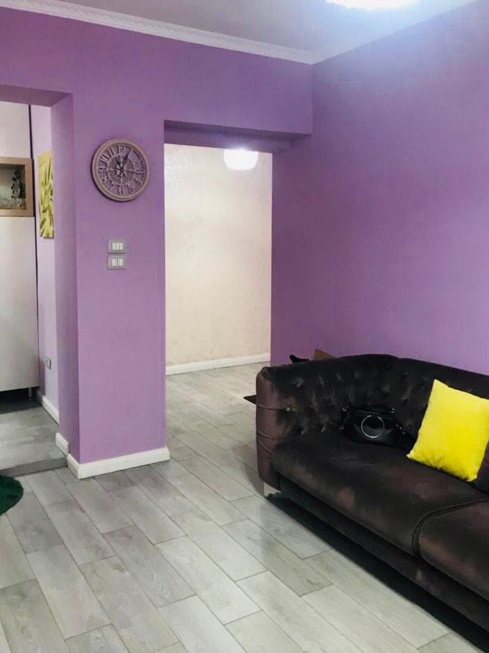 Apartament me qira 1+1 , i mobiluar , Adresa : Myslym Shyri 4