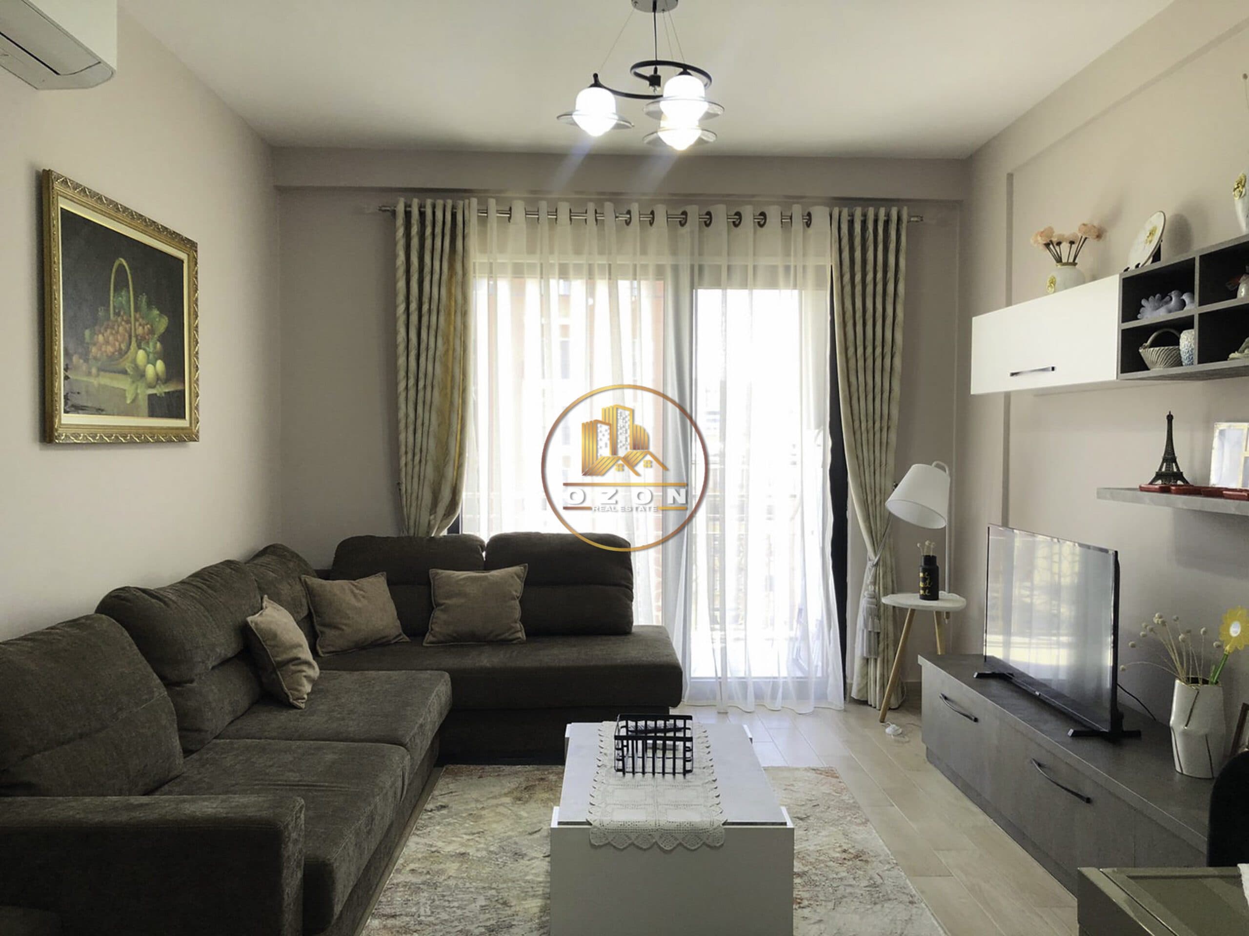 APARTAMENT 1+1 ME QERA TEK 21 DHJETORI !