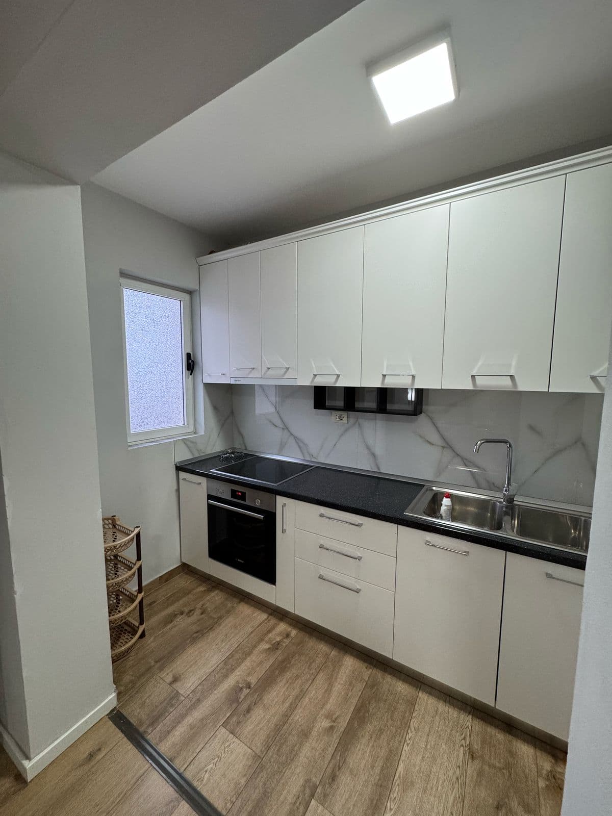 Apartament 1+1 Modern për Qira në Myslym Shyr! 4