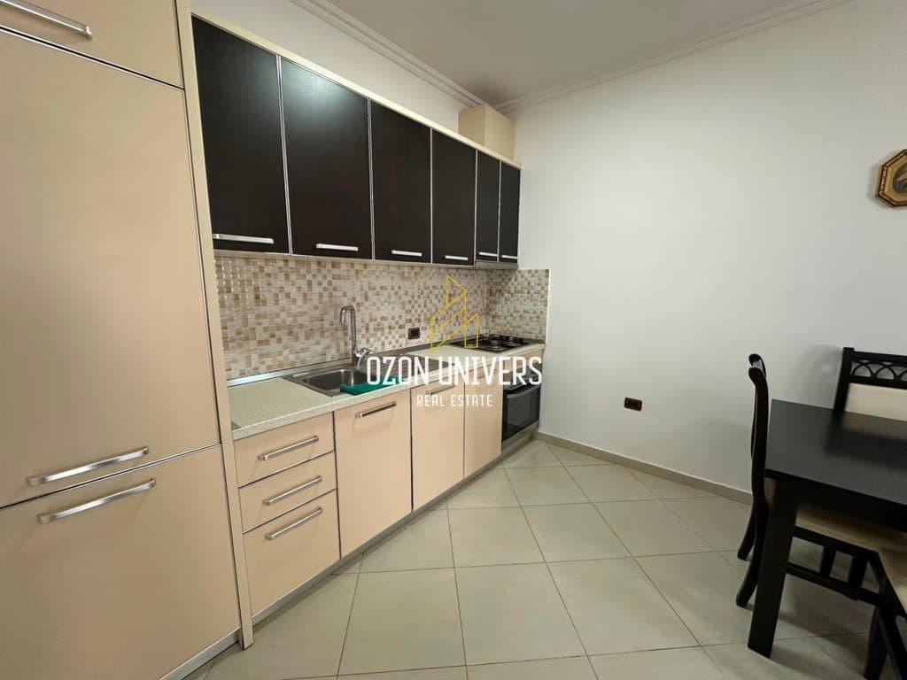 Apartament 2+1+2 për qira, tek Vila L, Astir! 3