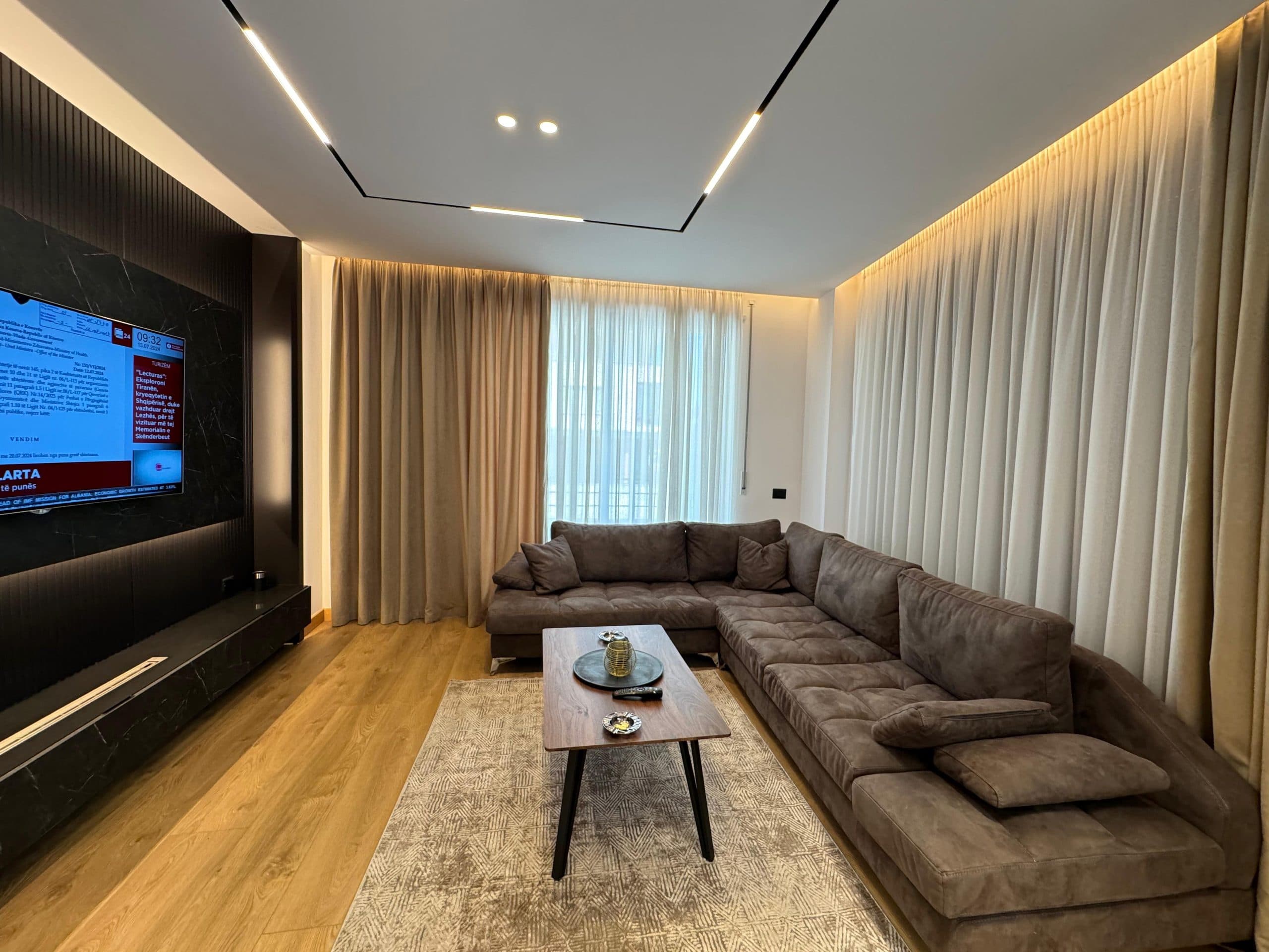 Apartament Modern 2+1 për qira në Astir!