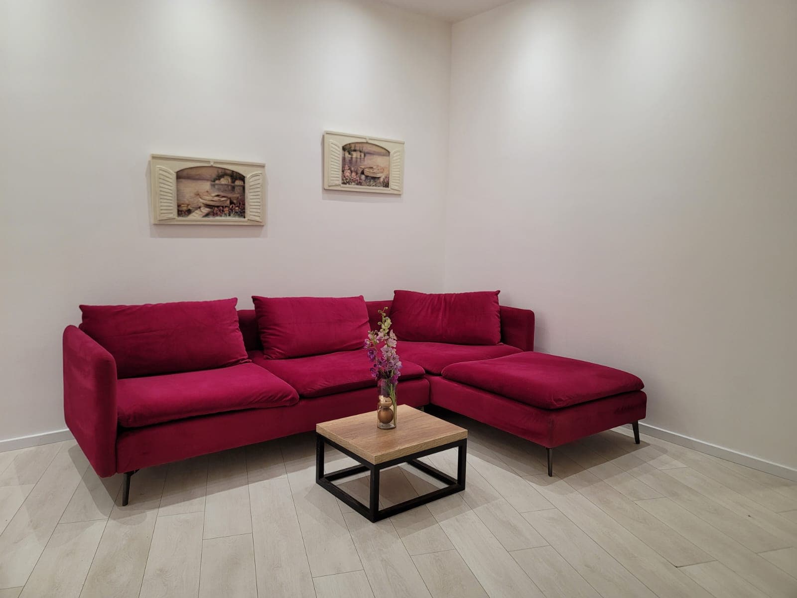 SHITET APARTAMENT 2+1 TEK RRUGA HAMDI SINA, LIQENI I THATË !