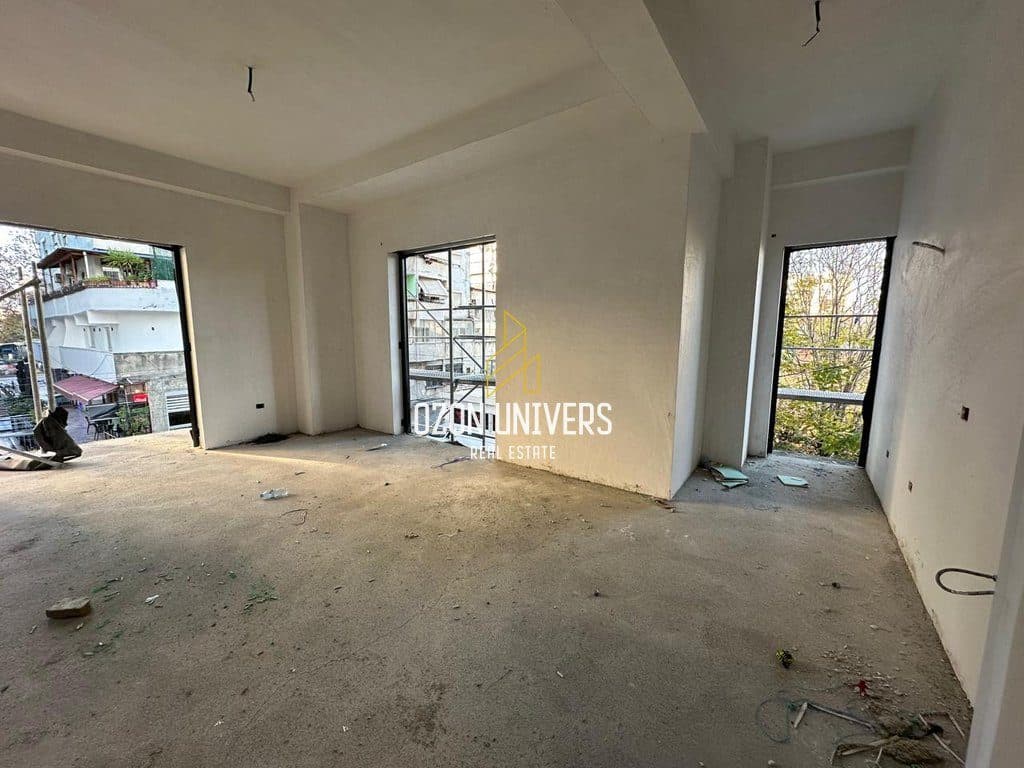 Apartament 2+1+2 për shitje, tek Ish Fusha e Aviacionit!