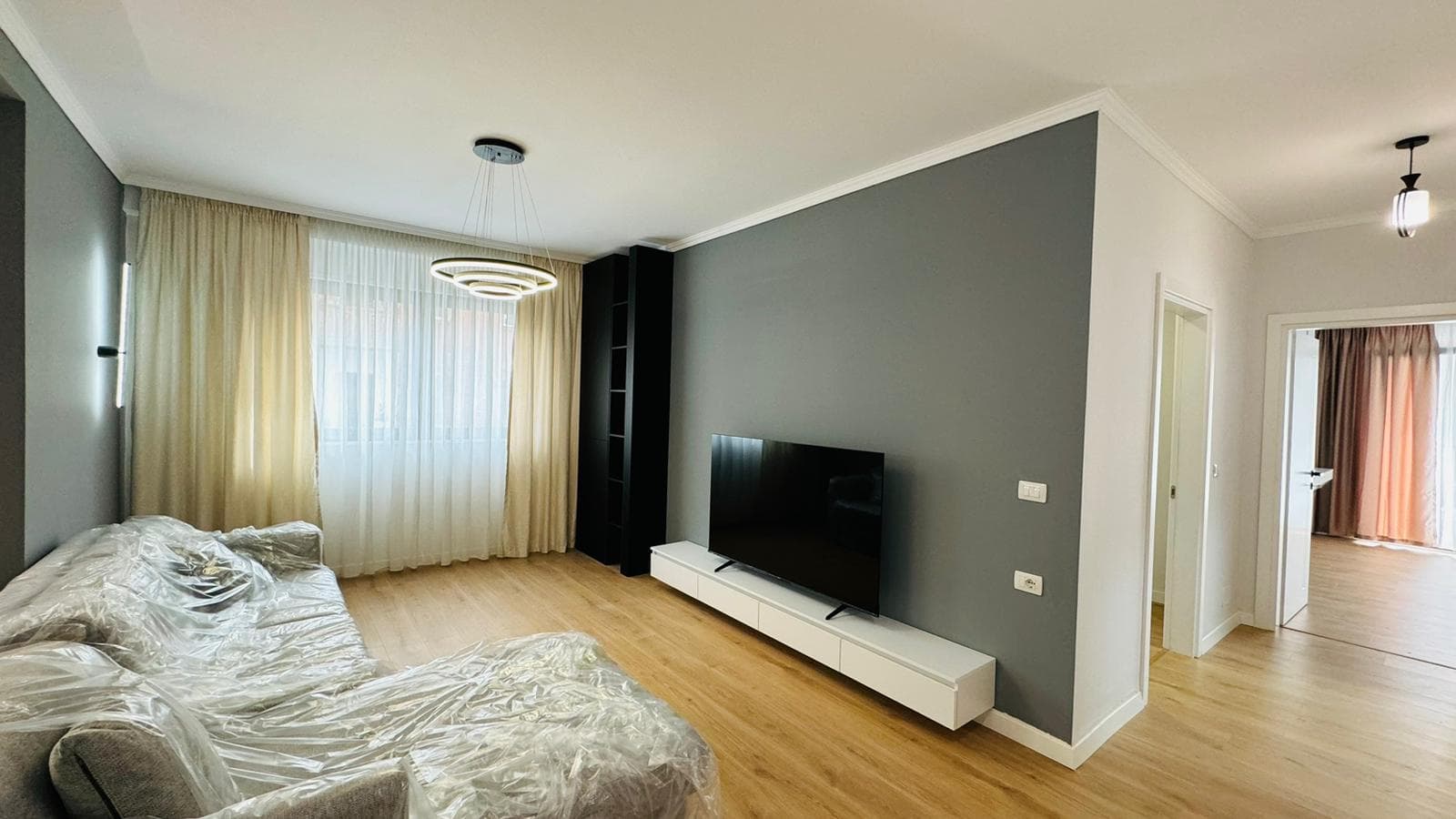 Apartament i Mobiluar për Qira në Zonën e Rrugës së Durrësit